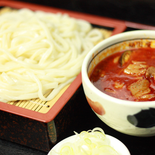 辛味牛すじセイロうどん